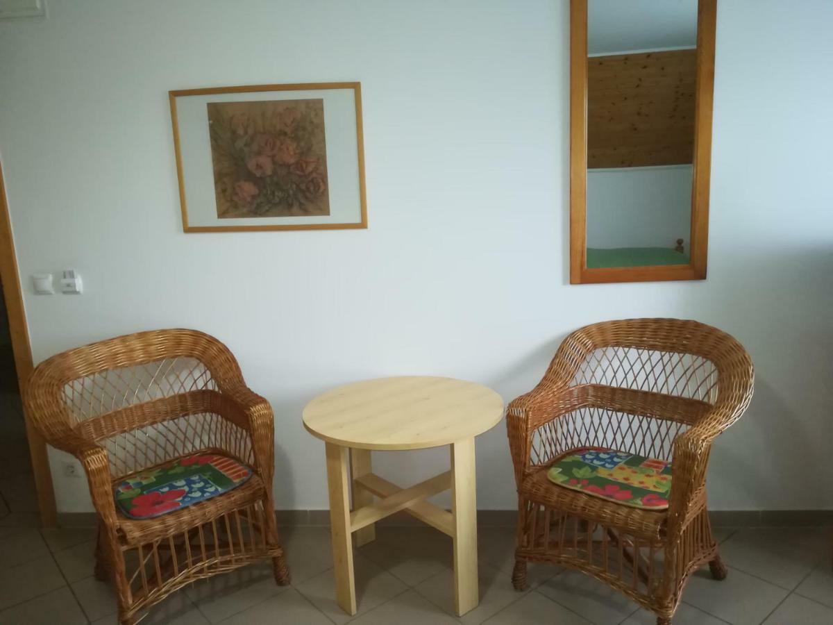 Hotel Wagner Panzio à Cserszegtomaj Extérieur photo